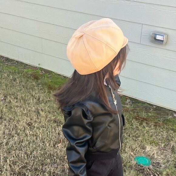 Kids’ Tan Newsboy Cap – Stylish and Comfortable - Picture 4 of 5